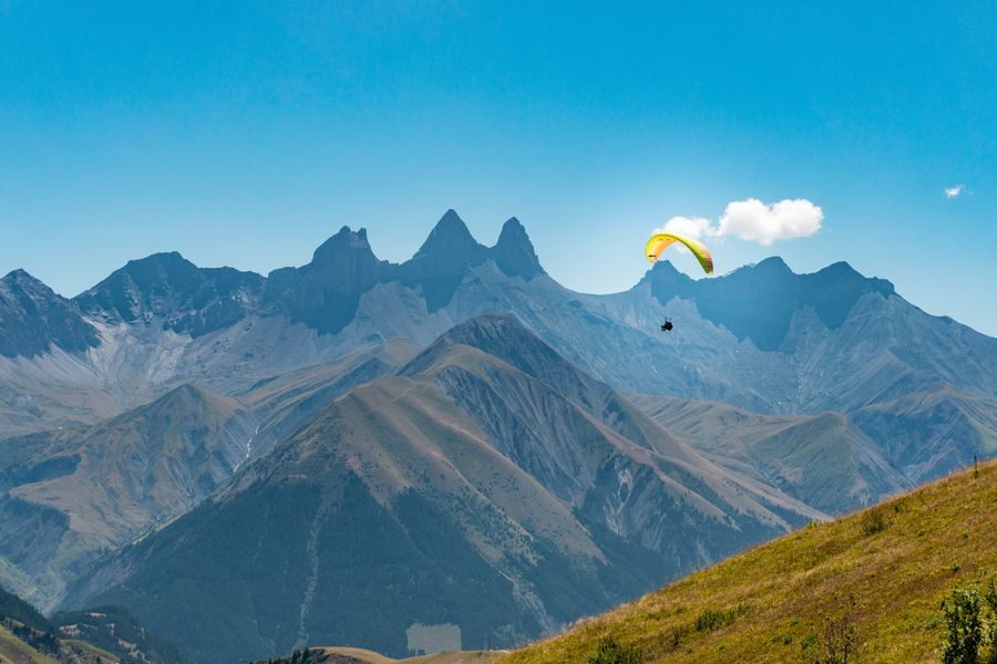 © Parapente - Corbier Tourisme