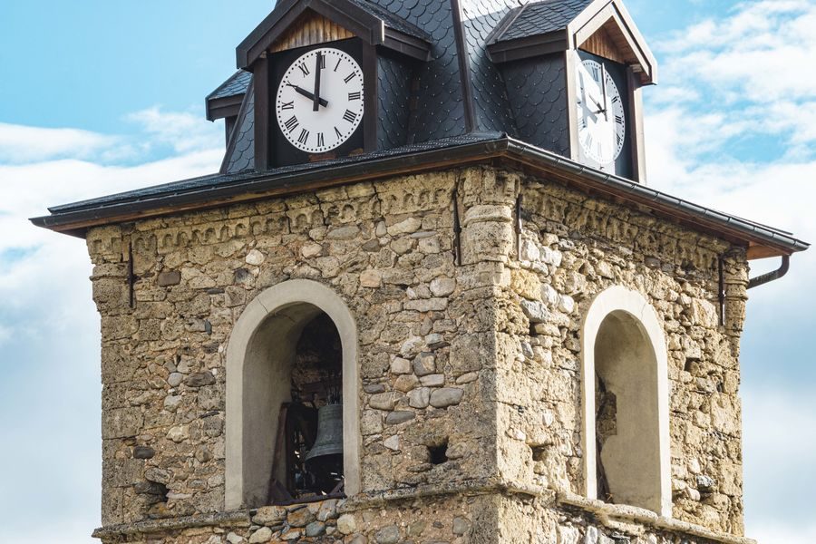 © Eglise Saint Pierre aux liens - Corbier Tourisme