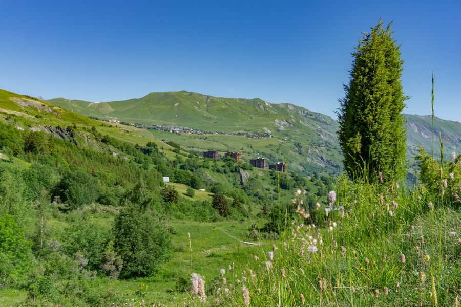 © Circuit trail - Le Corbier - Col d'Arves - Villarembert - Corbier Tourisme