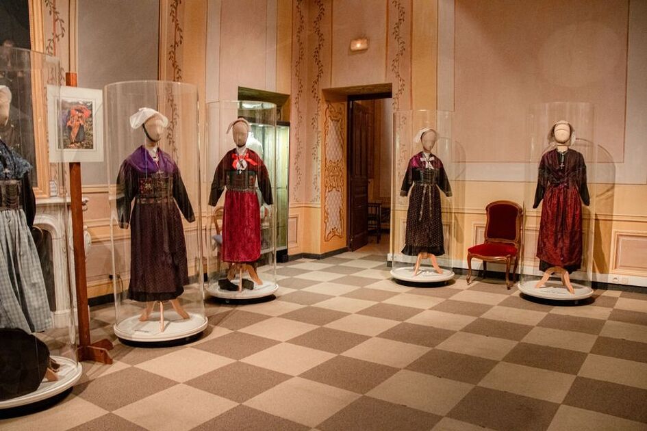 © Musée des Costumes, Arts et Traditions Populaires - OT MCM