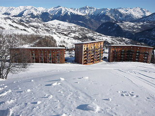 © ROLLET - RES LES PISTES - ROLLET CATHERINE ET HERVE