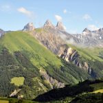 © Les aiguilles d'Arves en été - Office de Tourisme SJA