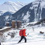 © Sneeuwschoenentocht, op ontdekking in Le Corbier en zijn geschiedenis. - Corbier Tourisme